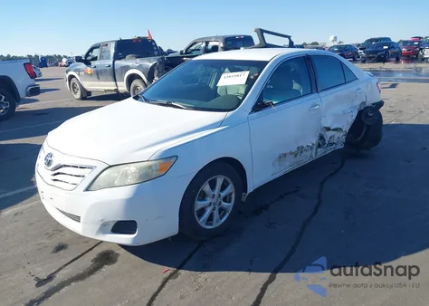 2011 Toyota Camry Le z USA, uszkodzony, nr VIN 4T1BF3EK2BU708860